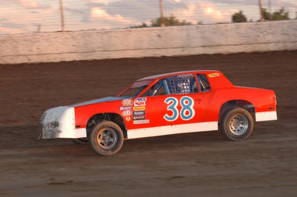 2016 ST 38 TOBY PRICE 729.jpg