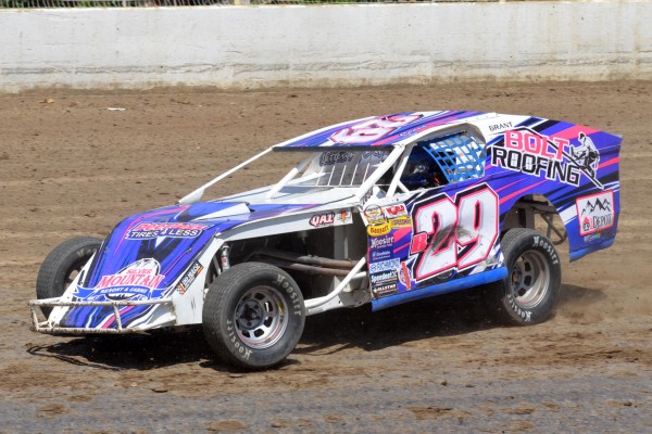 2016 MW 29 GRANT BOLT 820A.jpg