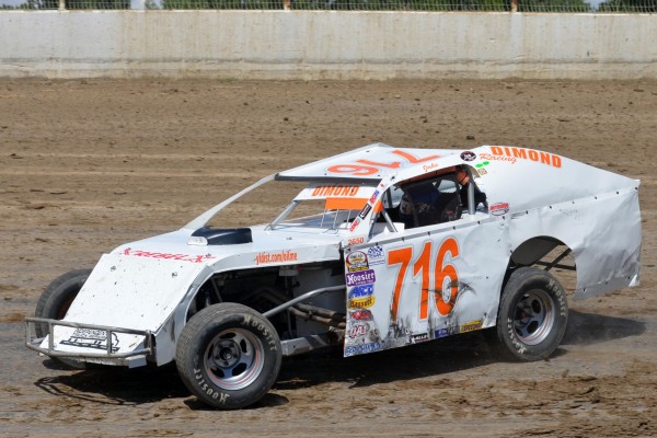 2016 MW 716 JAKE DIMOND 820A.jpg