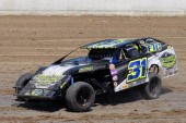 2016 MW 31 SCOTT HANSEN 820.jpg