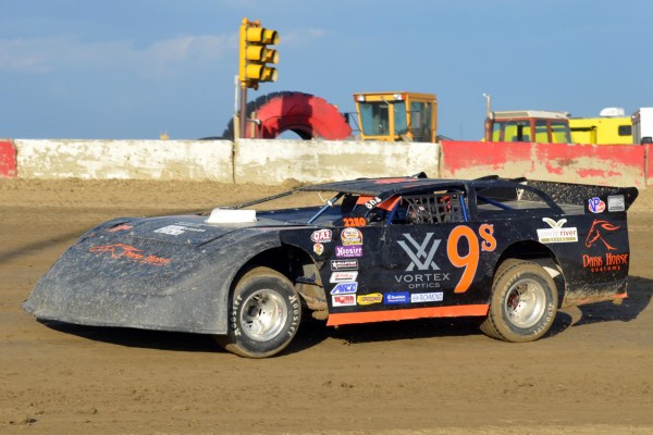 2016 A 9 JASON SKOVLY 73.jpg