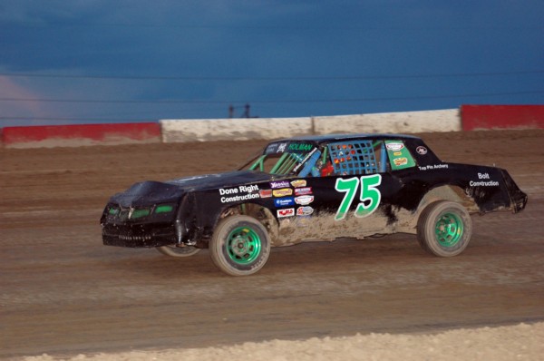 2016 B 75 DON HOLMAN 73.jpg