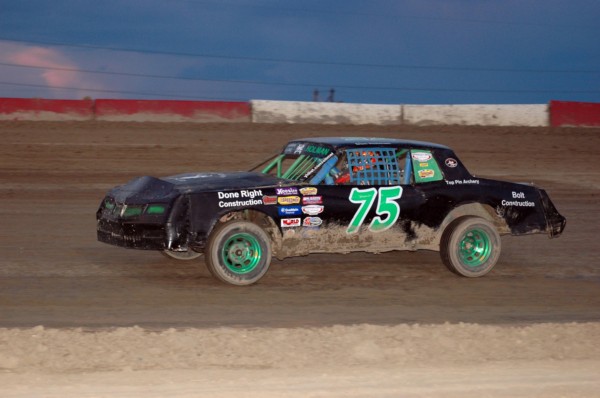 2016 B 75 DON HOLMAN 73A.jpg