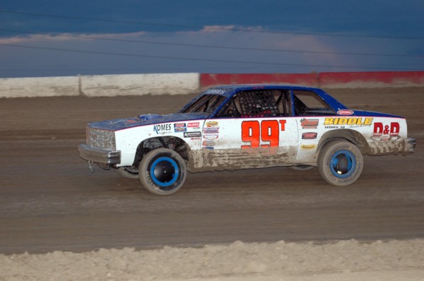 2016 B 99 DENNIS TORRES 73B.jpg