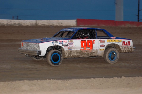 2016 B 99 DENNIS TORRES 73C.jpg