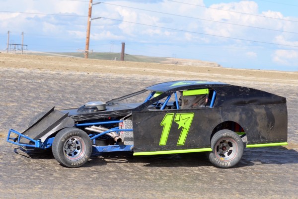 2016 MW 17 ETHAN HOFFMAN 58.jpg