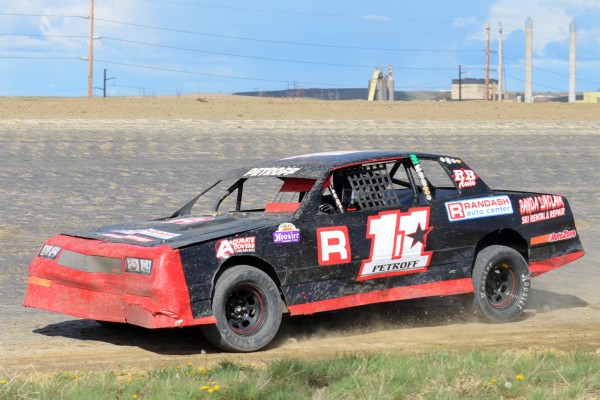 2016 ST 11 ROBERT PETROFF 58B.jpg