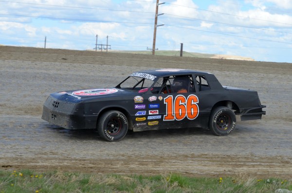 2016 ST 166 JAMES STANDS III 58A.jpg