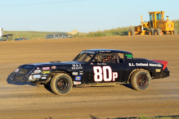2016 B 80 DUANE HAINES 64B.jpg
