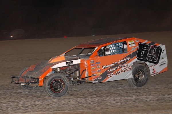2016 MW 69 MARTY ERIVEZ 716.jpg