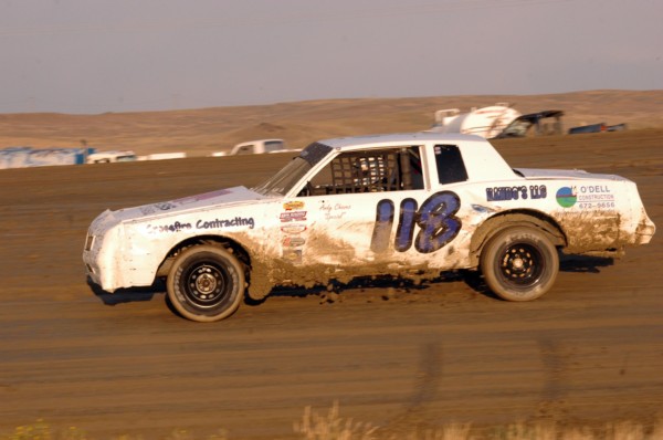 2016 B 118 TANNER CHAVEZ 730B.jpg