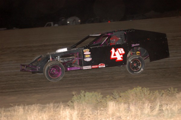 2016 M 4 NATE BEACHAM 730A.jpg