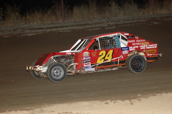 2016 M4 24 MIKE COOK 86.jpg