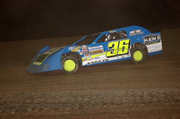 2017 SS 36 TYLER ANGLIN 77B.jpg