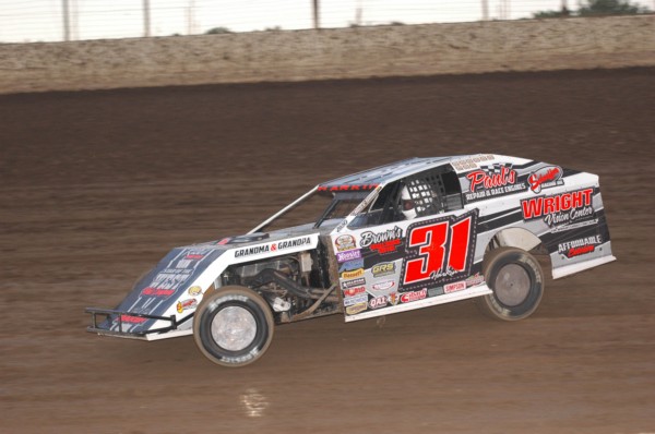 2017 MW 31 KYLE HARKIN 714A.jpg