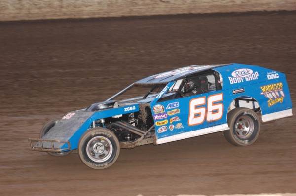 2017 MW 66 MARK BRAVE 714.jpg