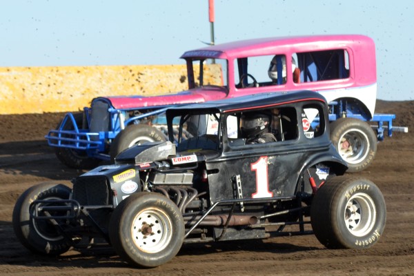 2017 X V EARLY MODIFIEDS 79.jpg
