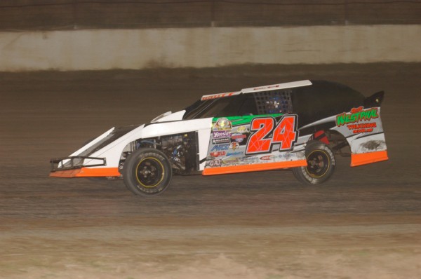 2017 M4 24 TONY LEIKER 930A.jpg