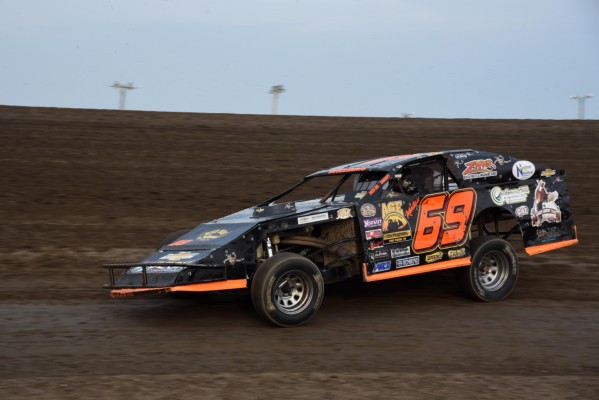 2018 MW 69 BRITT WILLIAMS 83.jpg
