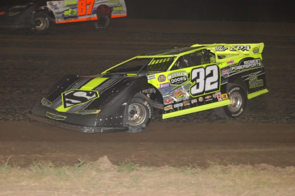 2018 A 32 PAT WEISGRAM 83A.jpg