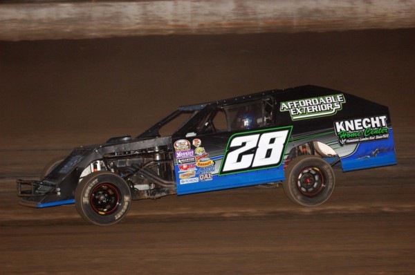2018 MW 28 WILLIAM GEORGE 525A.jpg