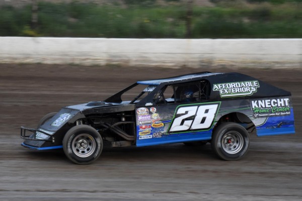 2018 MW 28 WILLIAM GEORGE 713A.jpg