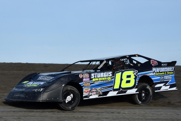 2018 SS 18 KEVIN AGA 714B.jpg