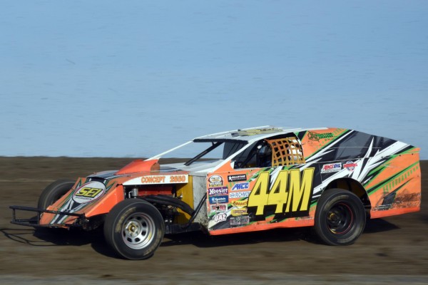 2018 MW 44 VANCE LORENZ 714B.jpg