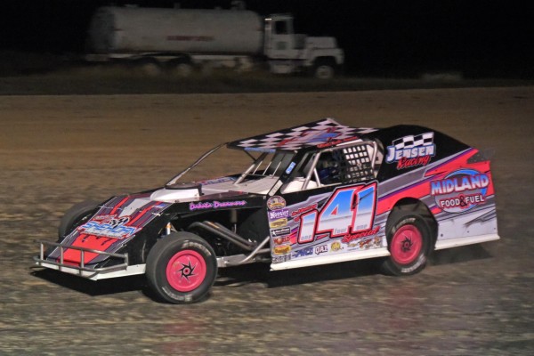 2018 MW 41 TONY LEIKER 831.jpg