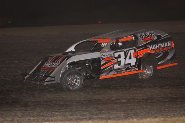 2018 M 34 ROB HOFFMAN 91A.jpg