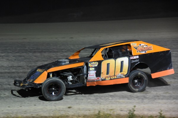 2018 M 00 RILEY WOLFE 91A.jpg