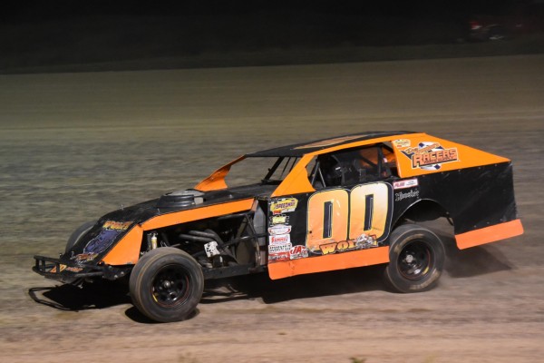 2018 M 00 RILEY WOLFE 91B.jpg