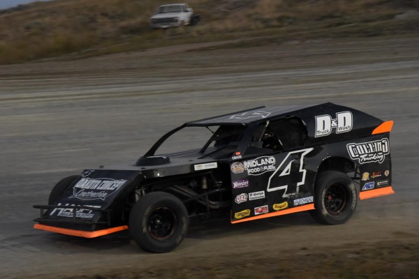 2018 MW 4 DARIN HAUFF 92A.jpg