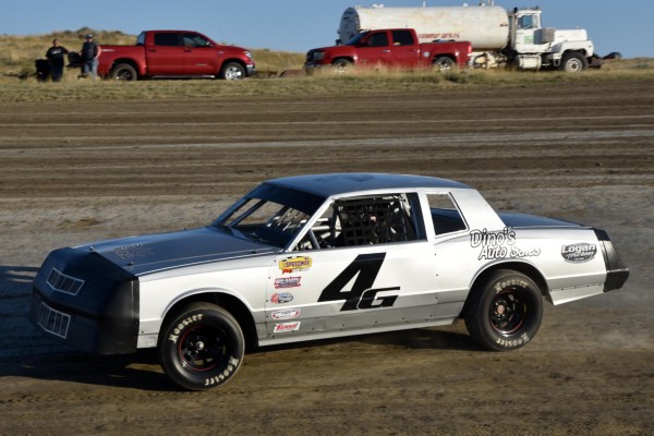 2018 B 4 DINO GRONNING 92A.jpg