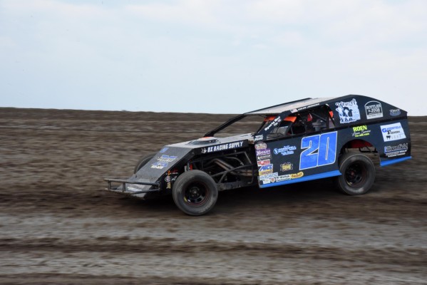 2018 MW 20 CALEB JOHNSON 84.jpg