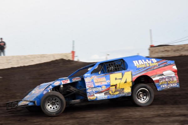 2018 MW 54 DANNY HALL 85A.jpg