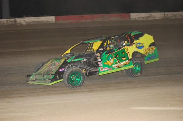 2019 M 39 DON ROBERTSON 82E.jpg