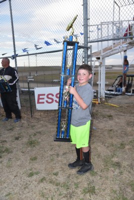 2019 XX CHAMPION-BRODY ACCEPTING THE MIDMOD CHAMPIONSHIP TROPHY 830.jpg