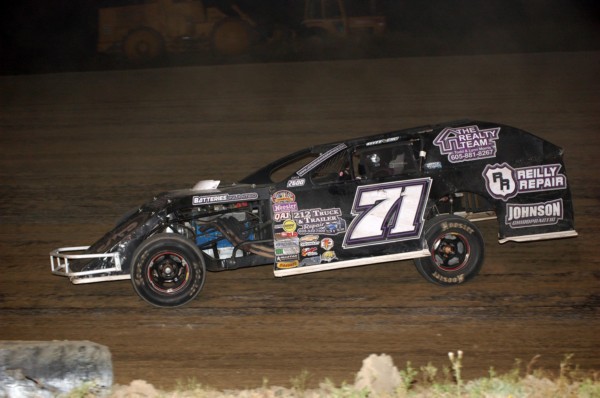 2019 MW 71 TANNER ZWEIFEL 831B.jpg
