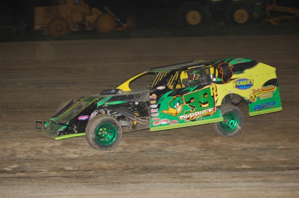 2019 M 39 DON ROBERTSON 61A.jpg