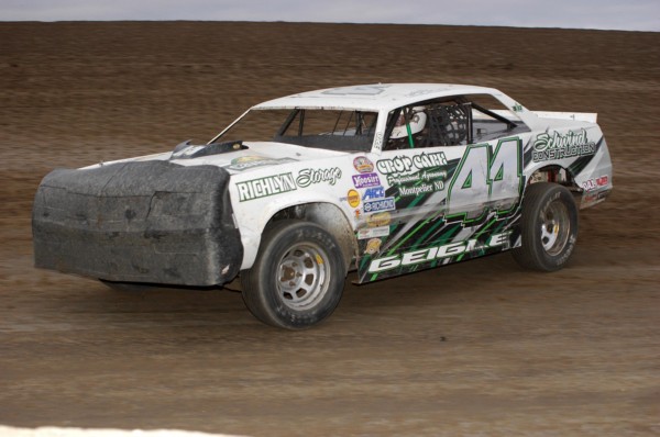 2019 ST 44 AUSTIN GEIGLE 810A.jpg