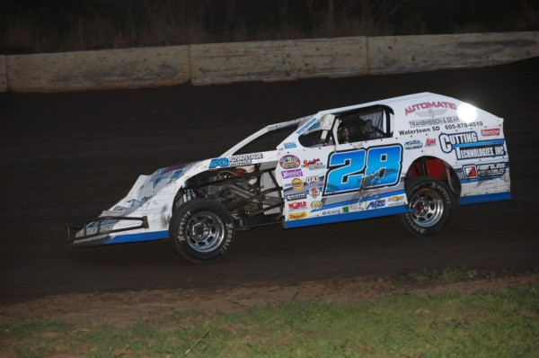 2019 MW 28 TOM NICHOLS 811.jpg