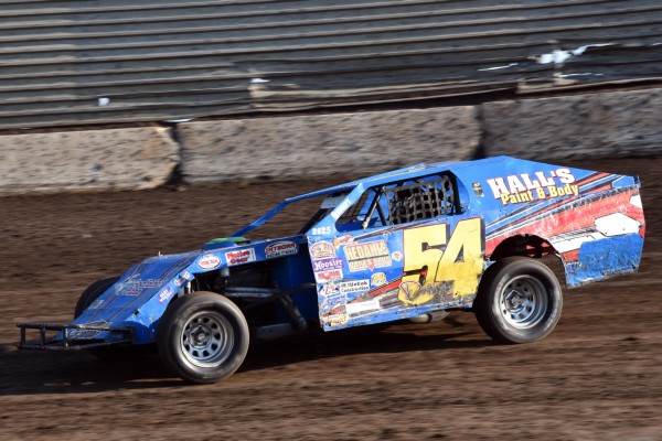 2019 MW 54 DANNY HALL 811A.jpg
