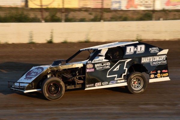 2020 MW 4 DARIN HAUFF 731.jpg