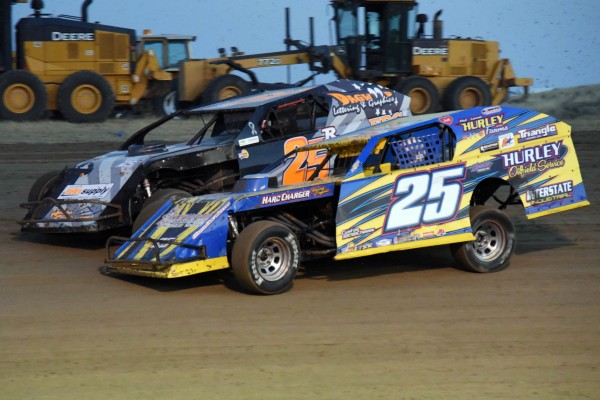2020 X M 25 CAR BATTLE 96.jpg