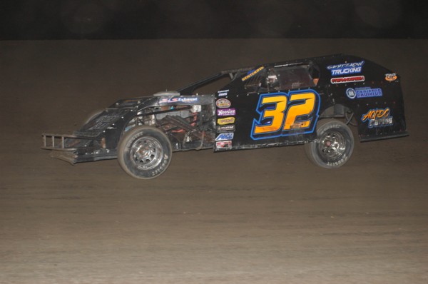 2020 MW 32 CLAY GENTZKOW 925A.jpg