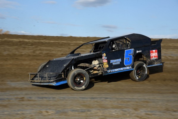 2020 SM 5 ZACH FREDERICK 926.jpg