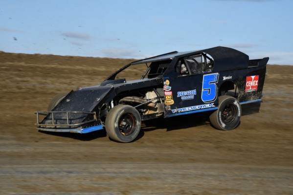 2020 SM 5 ZACH FREDERICK 926A.jpg