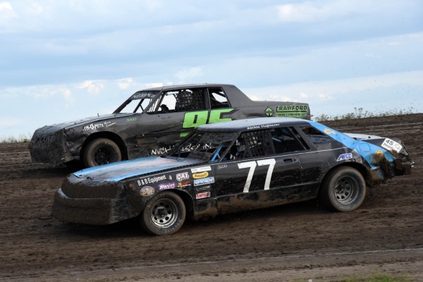 2020 B 77 DAMON HOFTIEZER 815.jpg