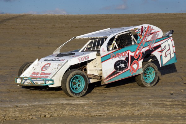 2020 MW 21 JORDAN BINSTOCK 620A.jpg